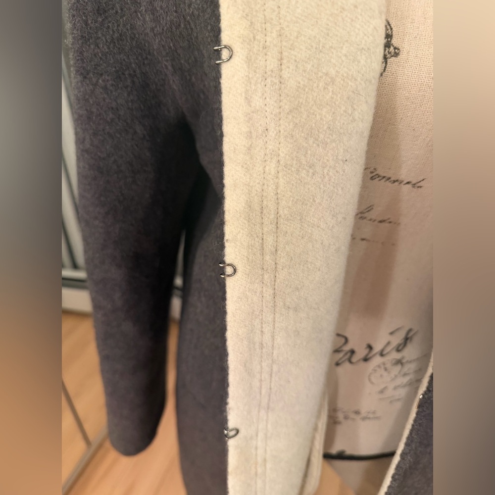 Banana Republic Wool Coat in Cream and Gray - Picture 7 of 13
